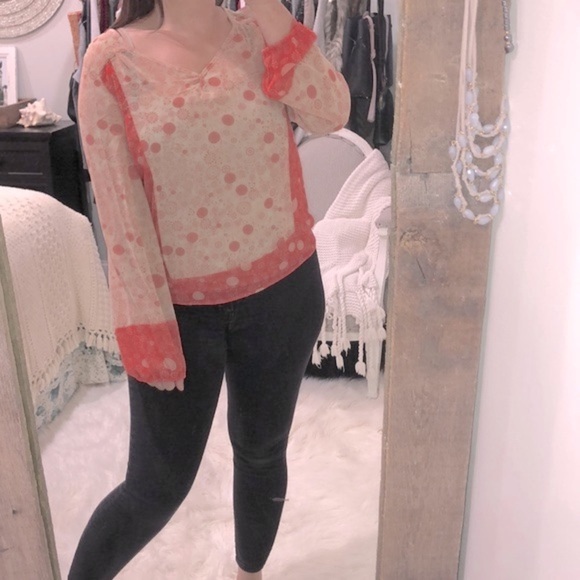 Umgee large floral top new with tags - Picture 2 of 4